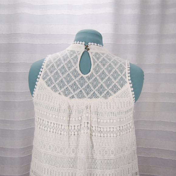 *FINAL PRICE* Altar'd State White Crochet Lace Sleeveless Swing Dress - M - Picture 4 of 7